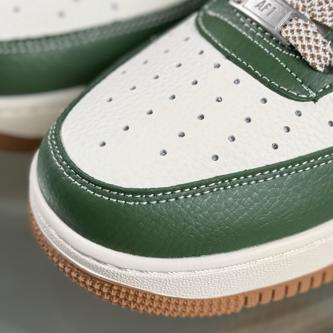 Nike Air Force 1'07 Low UN联名 草绿拼接生胶 空军一号低帮休闲板鞋 JP8028-006