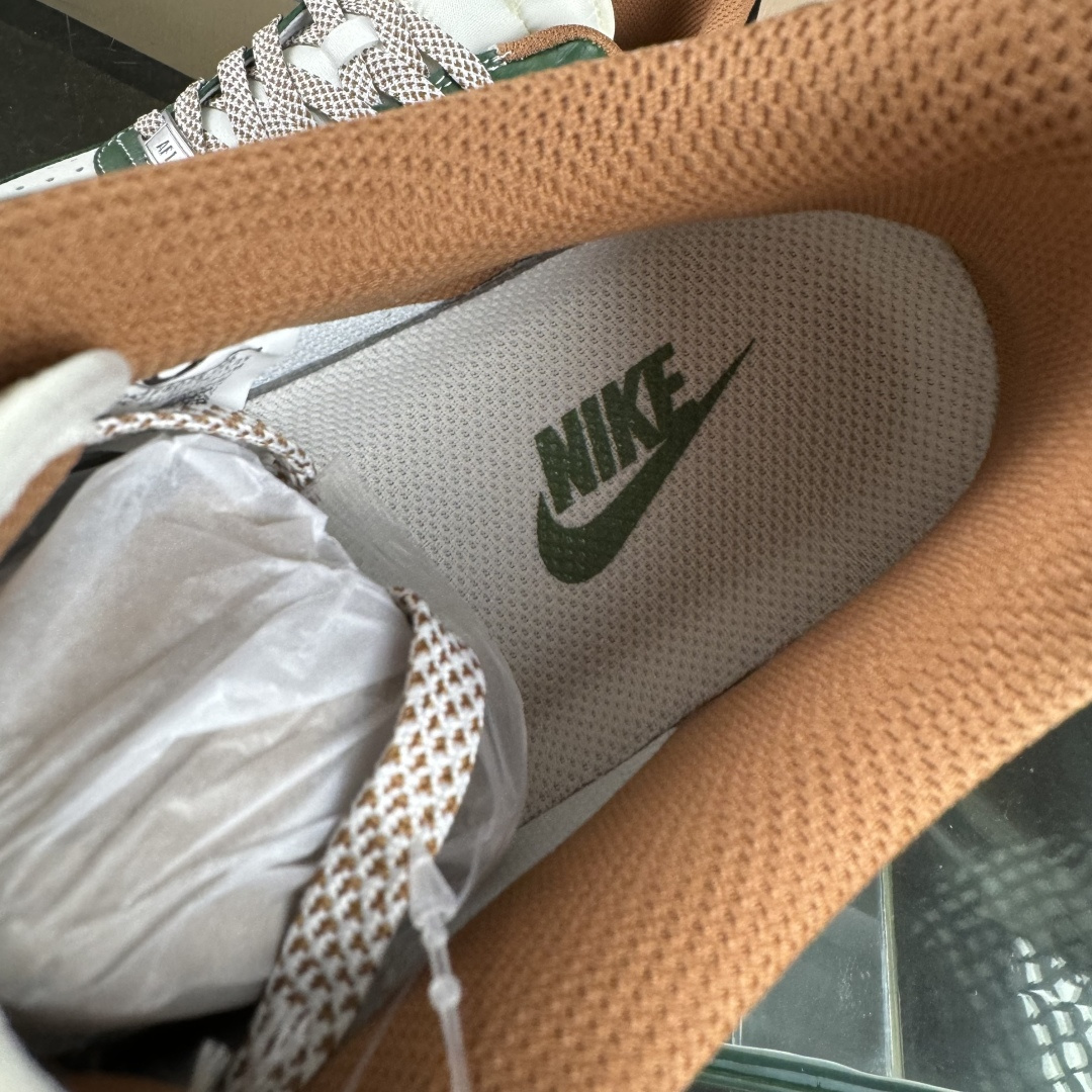 Nike Air Force 1'07 Low UN联名 草绿拼接生胶 空军一号低帮休闲板鞋 JP8028-006