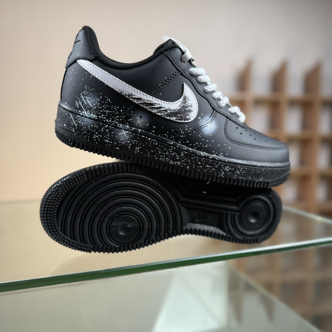 Nike Air Force 1'07 Low 二次元主题 黑色空间 空军一号低帮休闲板鞋 ZH0316-101