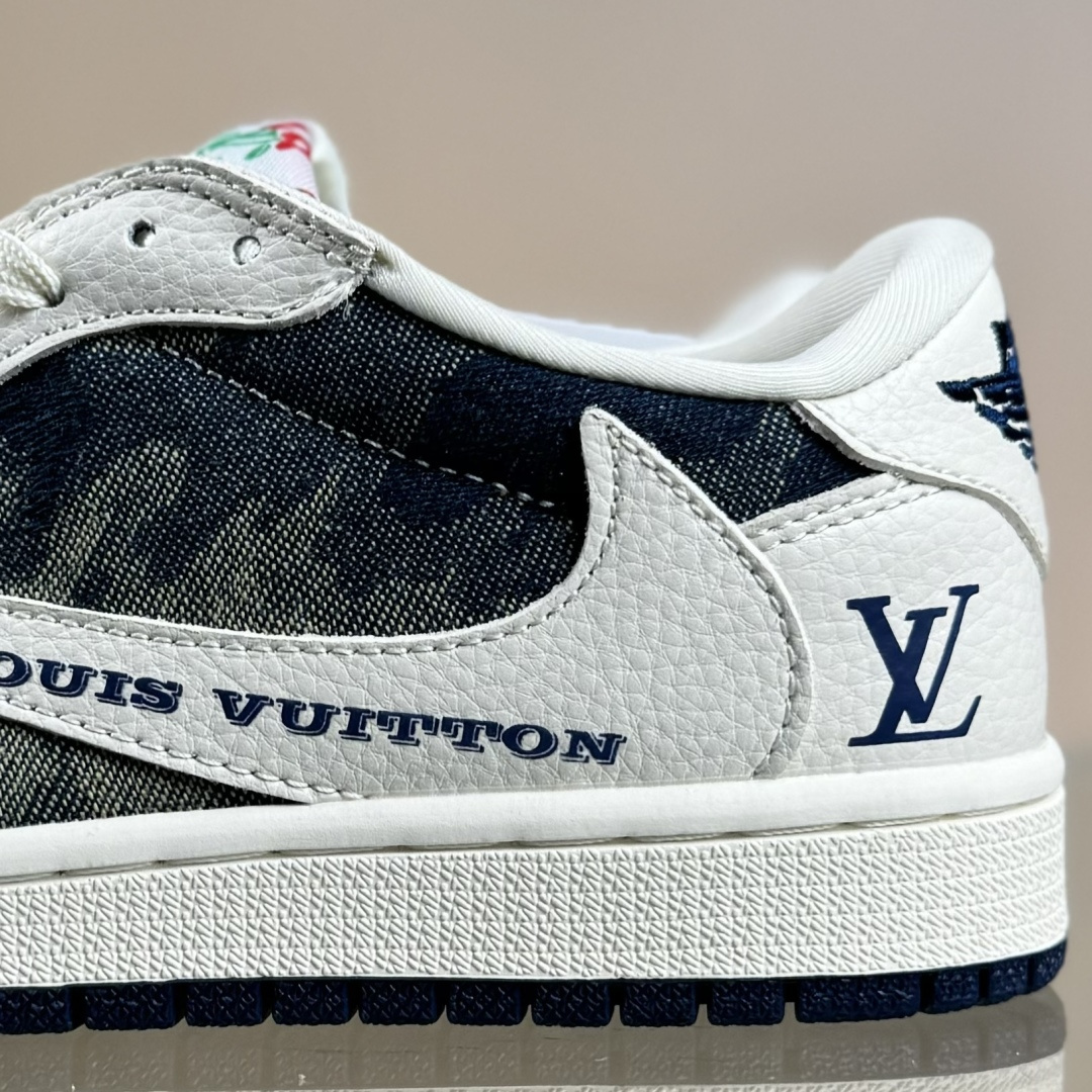 Travis Scott x Nike Air Jordan 1 Low x Louis Vuitton Air Jordan 1 Low 反转白蓝牛仔小勾倒钩 LD2028-044