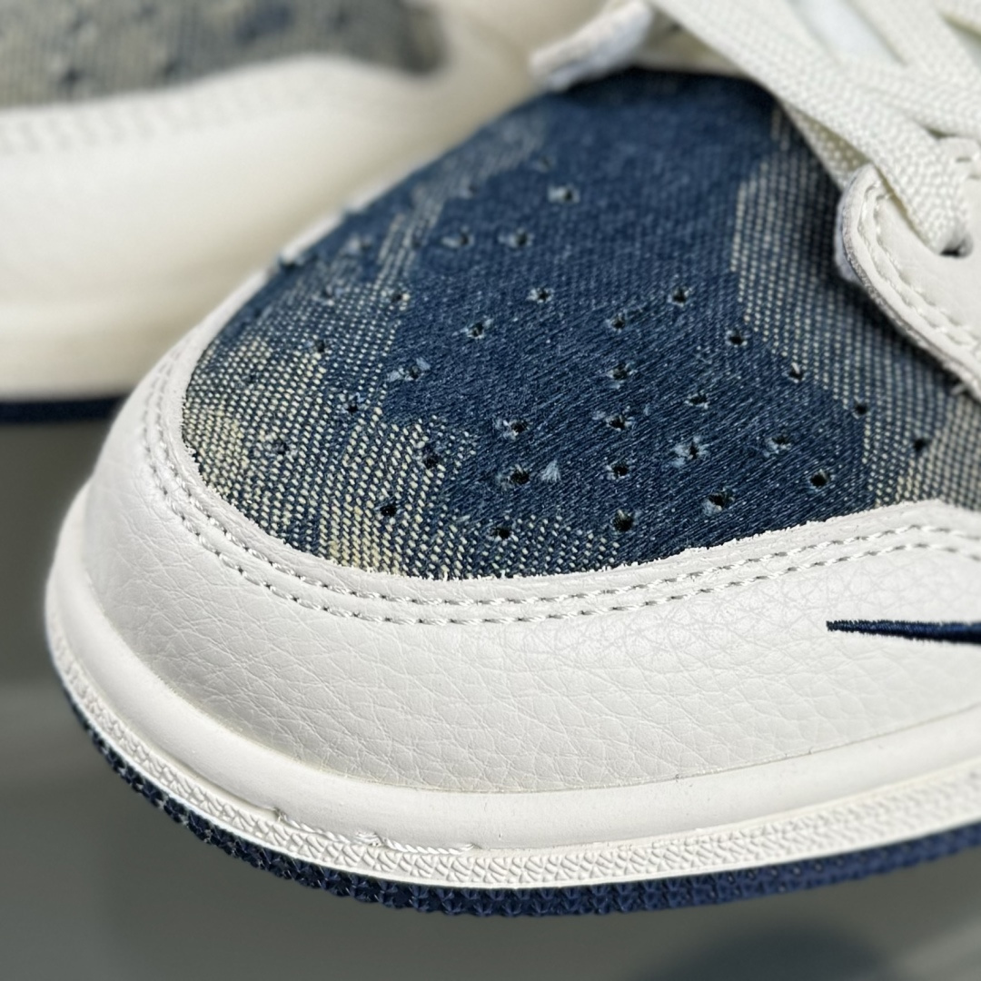 Travis Scott x Nike Air Jordan 1 Low x Louis Vuitton Air Jordan 1 Low 反转白蓝牛仔小勾倒钩 LD2028-044