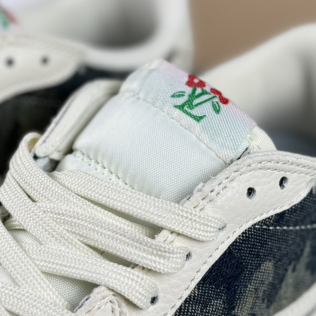 Travis Scott x Nike Air Jordan 1 Low x Louis Vuitton Air Jordan 1 Low 反转白蓝牛仔小勾倒钩 LD2028-044
