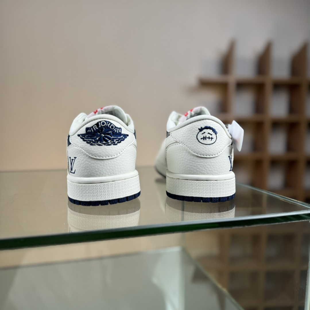 Travis Scott x Nike Air Jordan 1 Low x Louis Vuitton Air Jordan 1 Low 反转白蓝牛仔小勾倒钩 LD2028-044