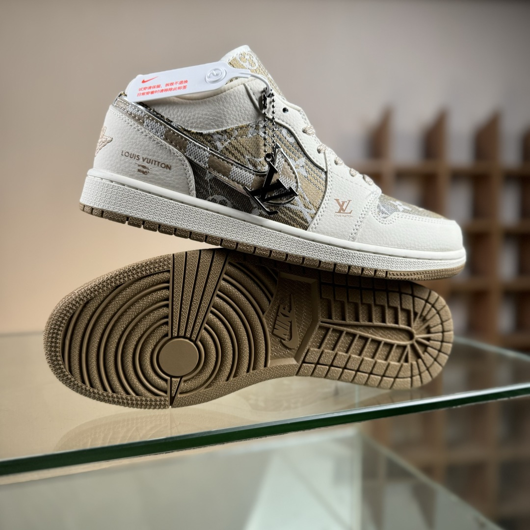 Nike Air Jordan 1 Low AJ1乔1低帮休闲板鞋 LR2025-008