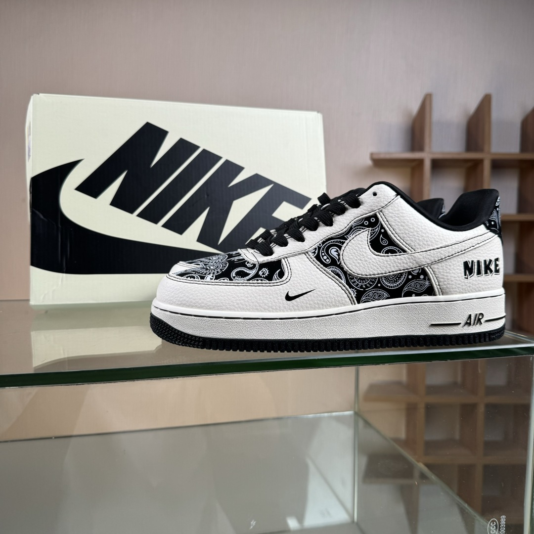 Nike Air Force 1'07 Low 腰果花 经典白黑 空军一号低帮休闲板鞋 ZD1988-005