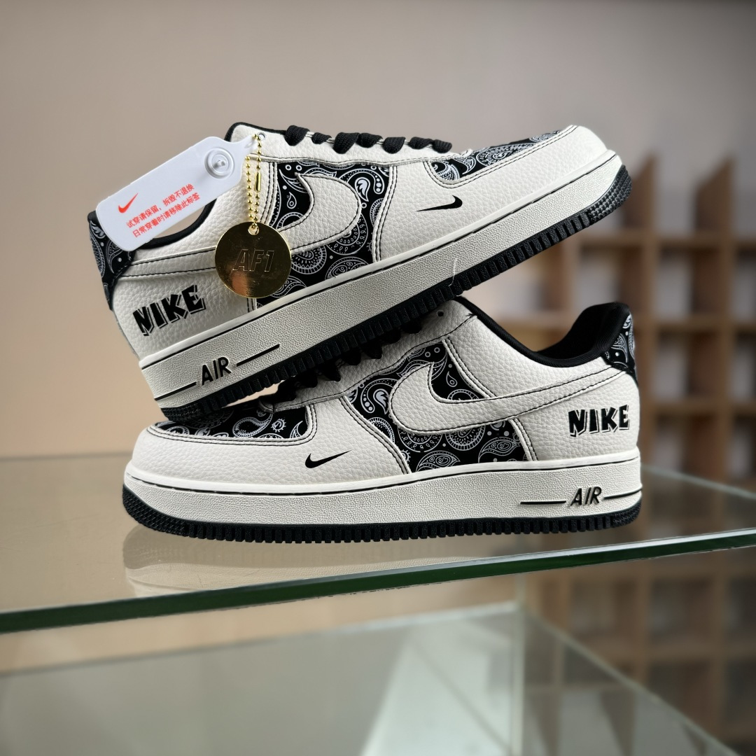 Nike Air Force 1'07 Low 腰果花 经典白黑 空军一号低帮休闲板鞋 ZD1988-005