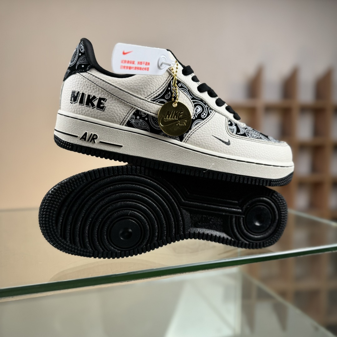 Nike Air Force 1'07 Low 腰果花 经典白黑 空军一号低帮休闲板鞋 ZD1988-005