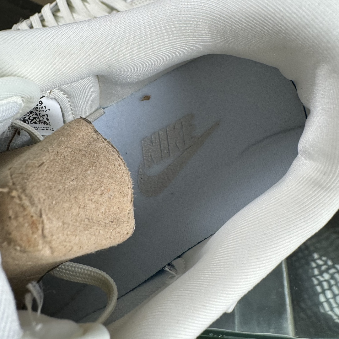 Travis Scott x Fragment Design x Air Jordan 1 Low OG SP AJ1 乔1 古驰联名 暗刻生胶 低帮文化休闲板鞋 LD2025-049