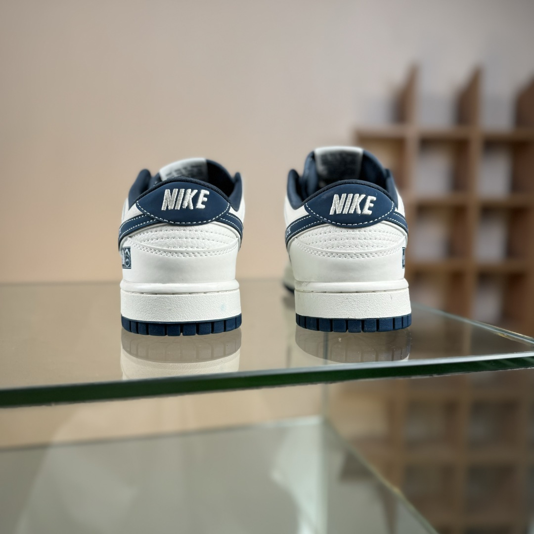 Nike SB Dunk Low x The North Face 白蓝小勾 SR2025-003