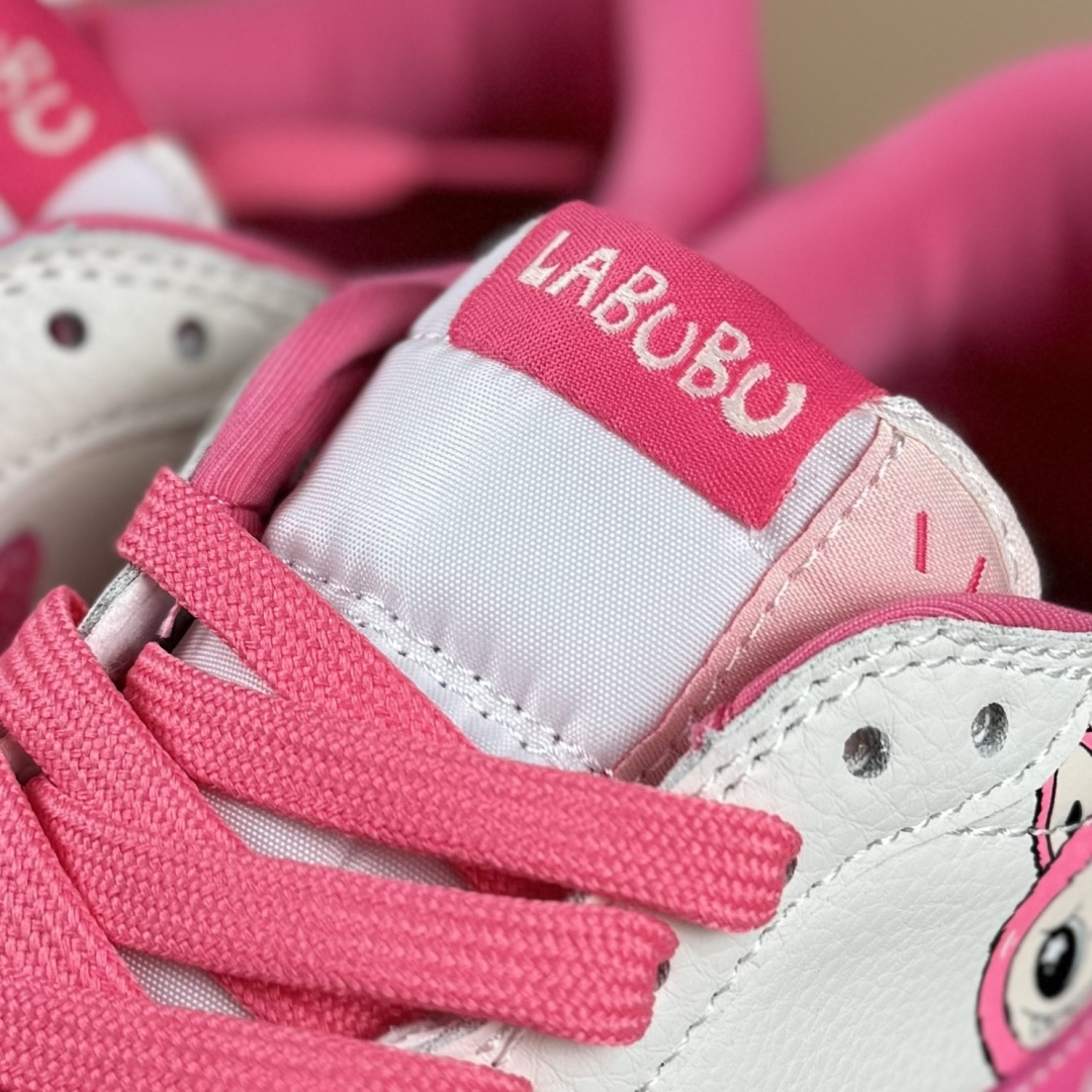 Travis Scott x Nike Air Jordan 1 Low x LABUBU Air Jordan 1 Low 反转粉白倒钩纯原版本 JW1188-162