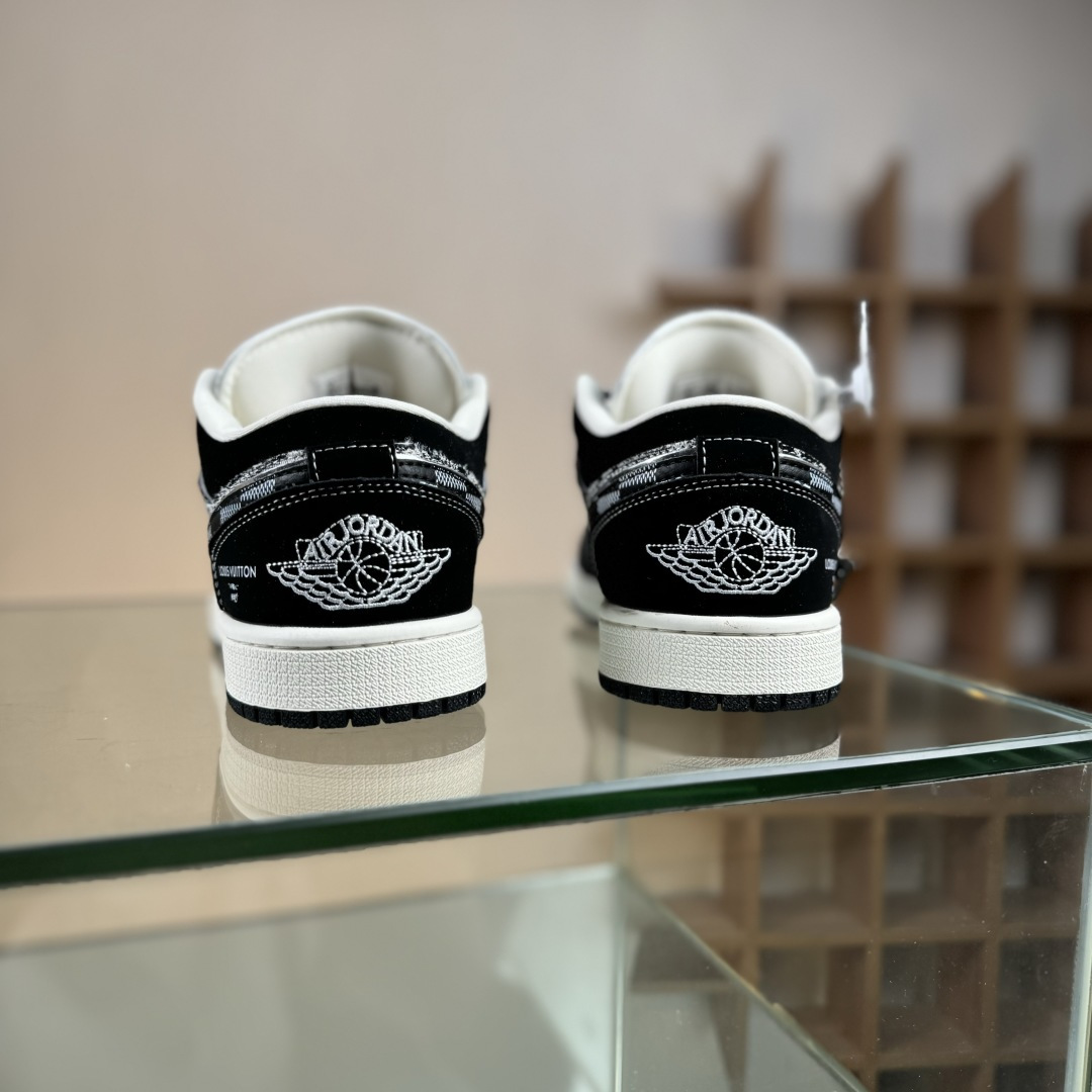 Nike Air Jordan 1 Low AJ1乔1低帮休闲板鞋 LR2025-009