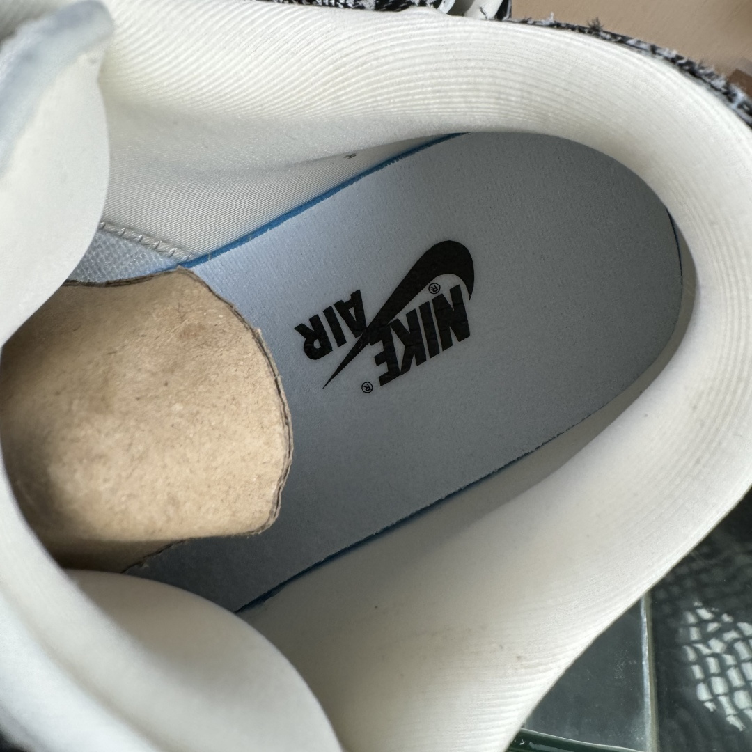 Nike Air Jordan 1 Low AJ1乔1低帮休闲板鞋 LR2025-009