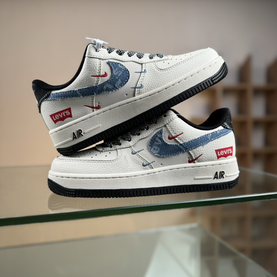Nike Air Force 1'07 Low 李维斯联名 米蓝牛仔四勾 空军一号低帮休闲板鞋 QW5606-261