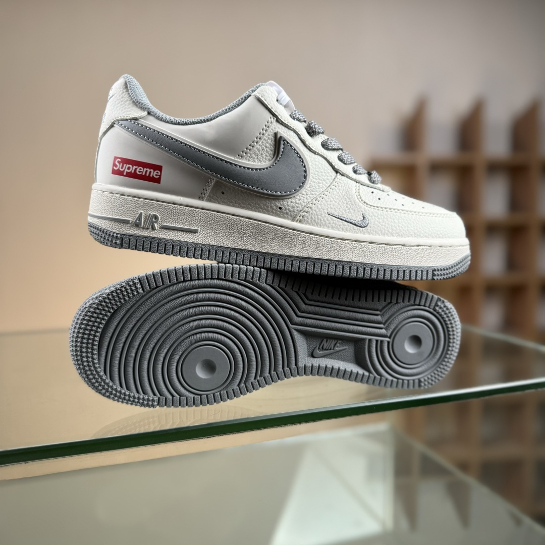 Nike Air Force 1 Low 07 x Superme 白灰小勾满天星 JP8028-012