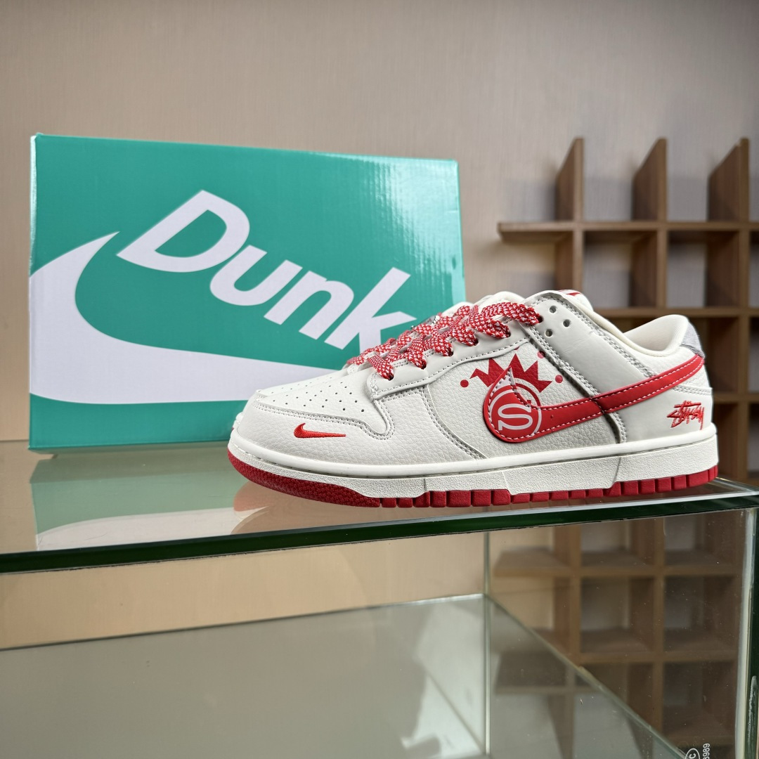 Nike SB Dunk Low x Stussy 白红小勾满天星 DG2025-004