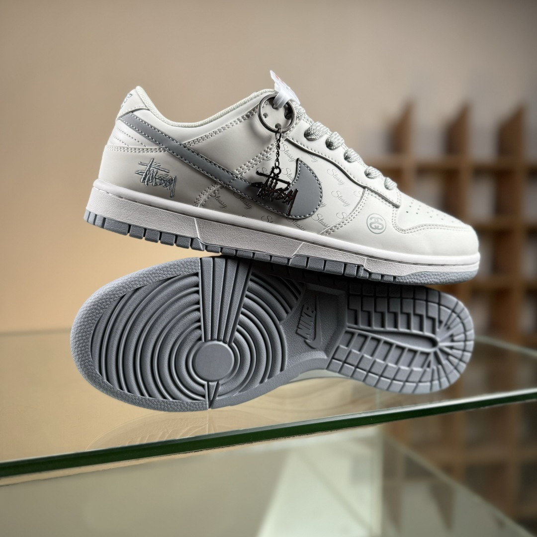 Nike SB Dunk Low 斯图西联名 印花灰勾 周年高端定制 低帮休闲板鞋 CS1688-125