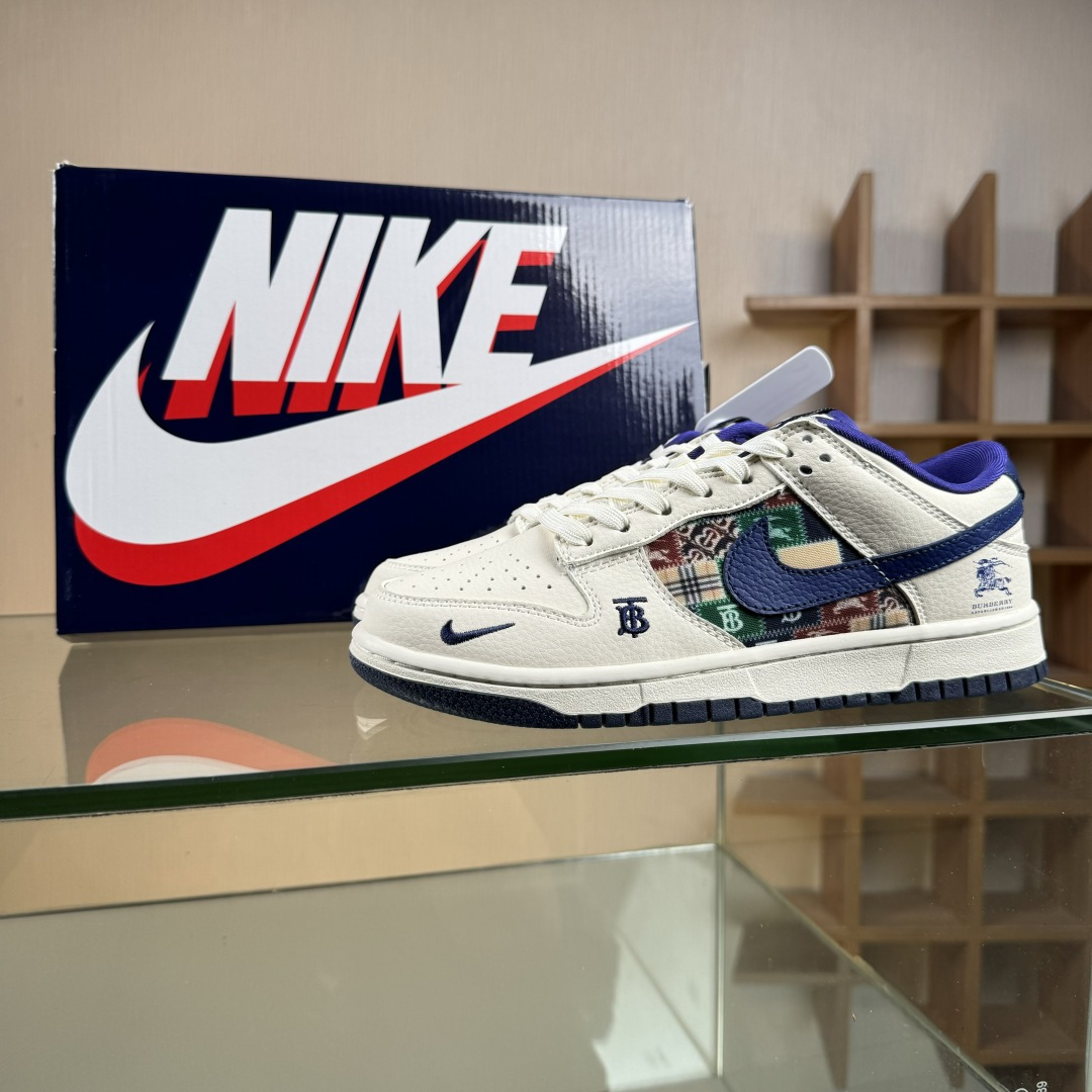 Nike SB Dunk Low 巴宝莉联名 白蓝复古拼接 高端定制 低帮休闲板鞋 SD6688-002