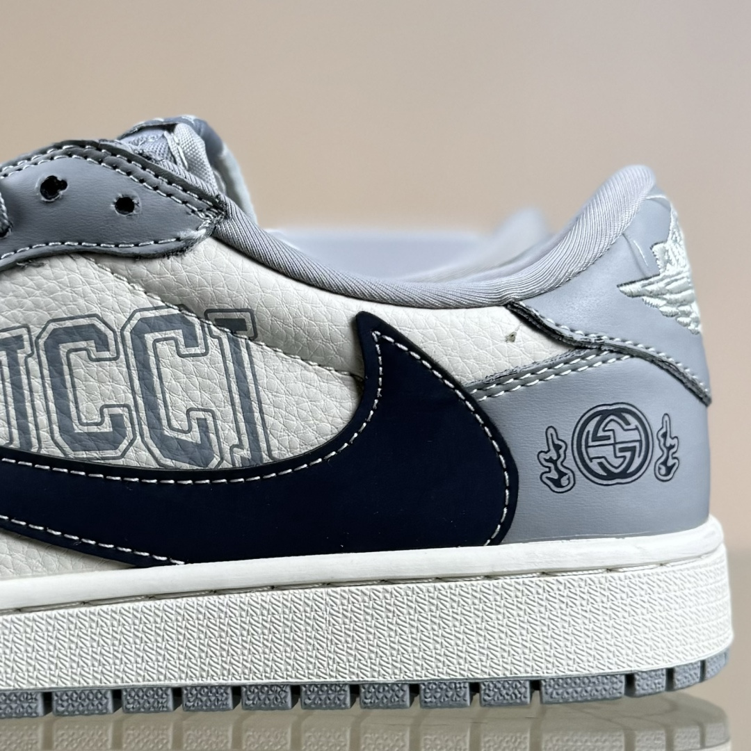 Travis Scott x Fragment Design x Air Jordan 1 Low OG SP AJ1 乔1 古驰联名 烟灰深蓝勾 低帮文化休闲板鞋 LD2025-023
