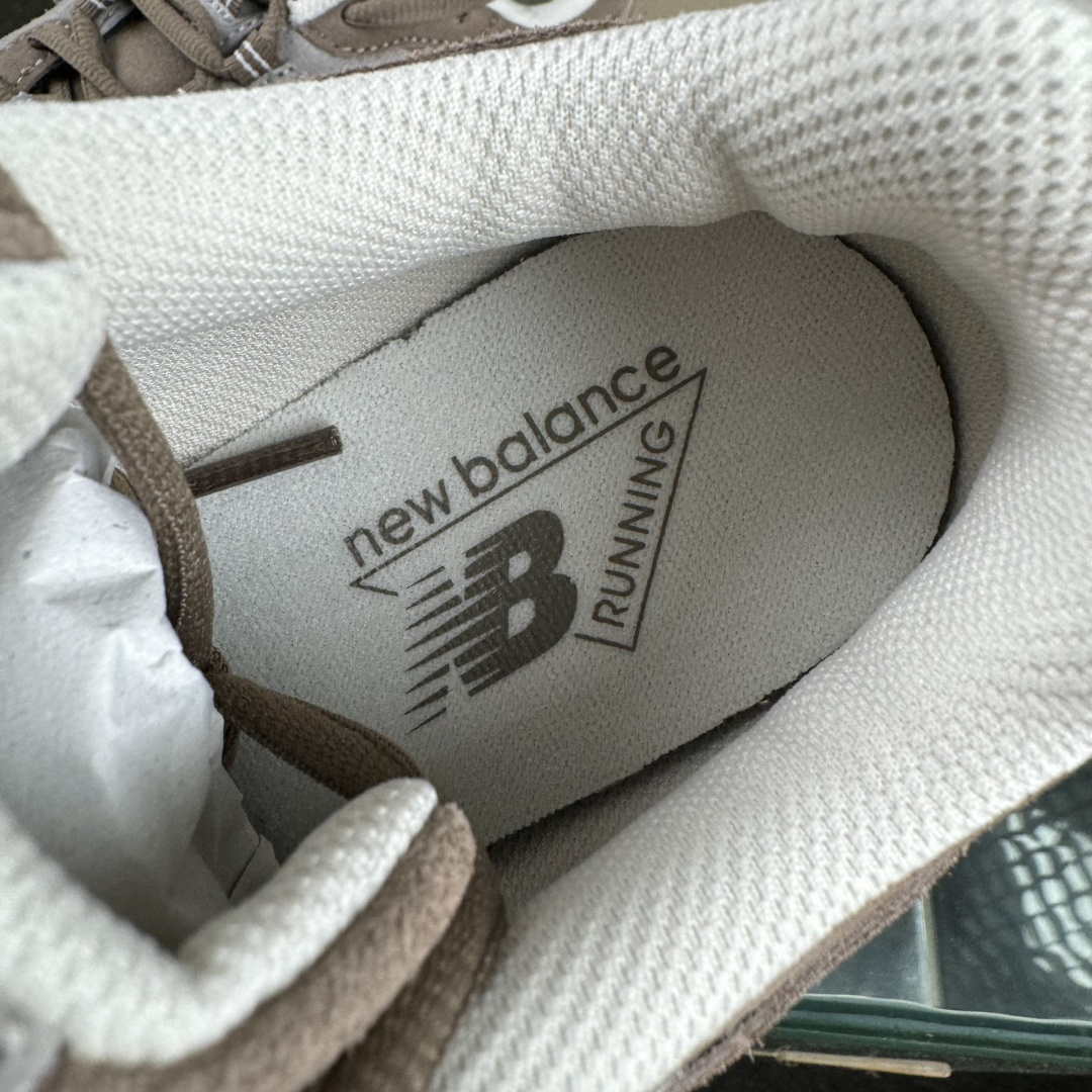 M版 New Balance 204系列复古透气休闲运动慢跑鞋 U204LMMA