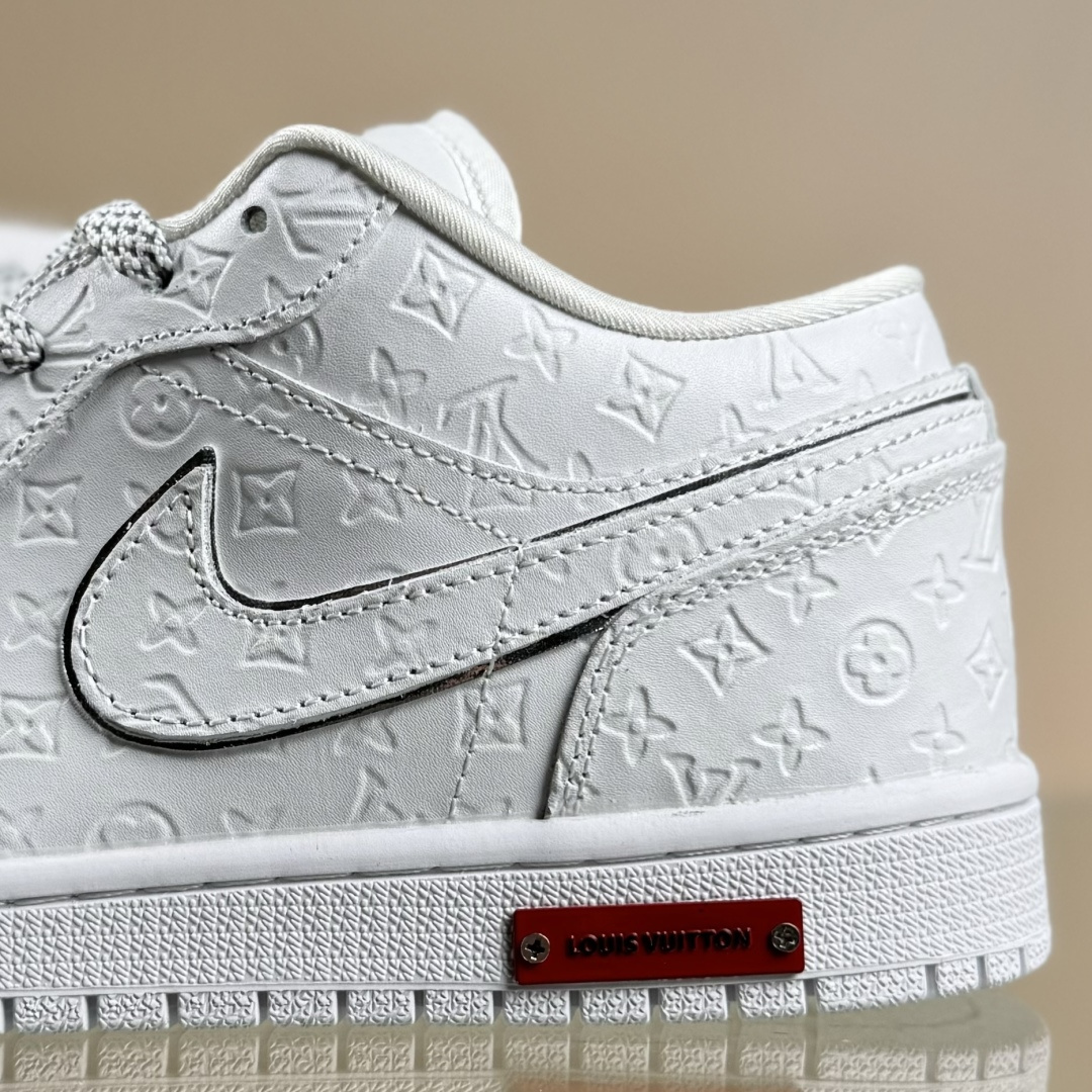 Nike Jordan Air Jordan 1 x Louis Vuitton 纯白满印 LR2025-010
