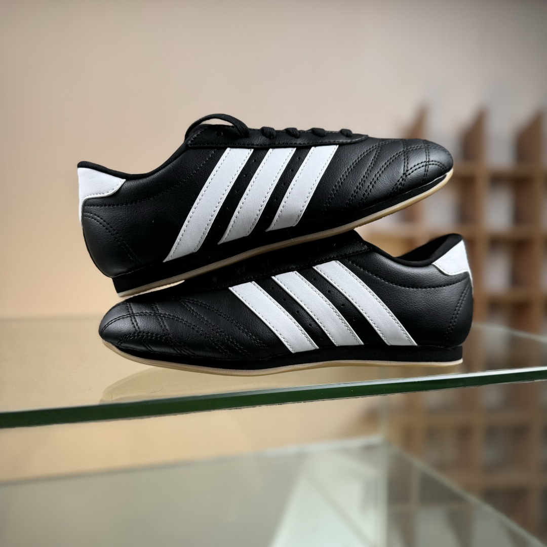 C版 Adidas Originals Taekwondo JS1193 阿迪包裏性运动舒适防滑耐磨低帮训练鞋