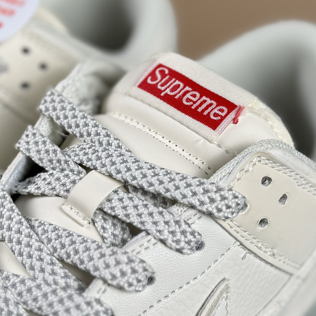 Nike SB Dunk Low Supreme联名 米白小红勾 周年高端定制 低帮休闲板鞋 CS1688-109