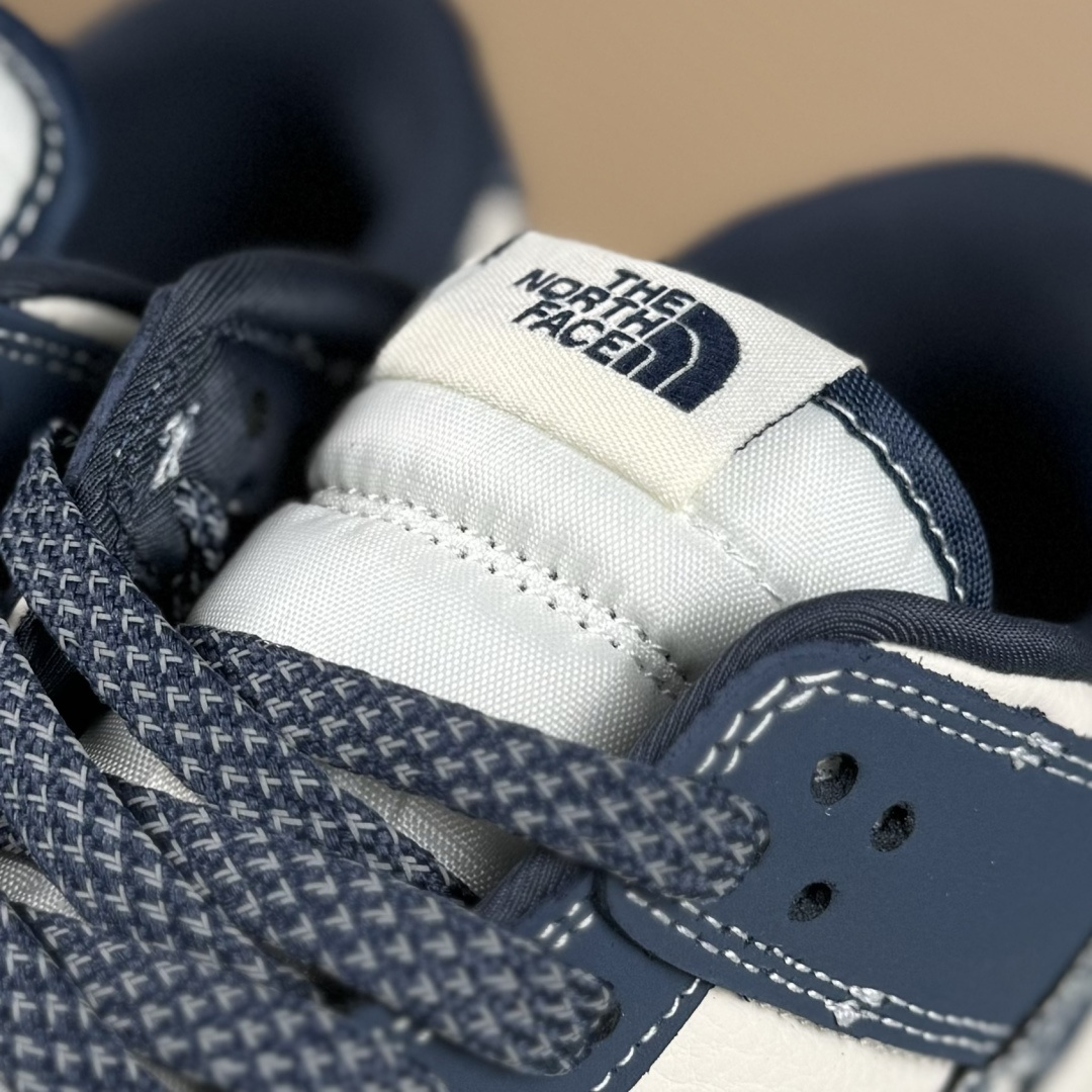 Nike SB Dunk Low x The North Face 蓝白小勾满天星 DG2025-003