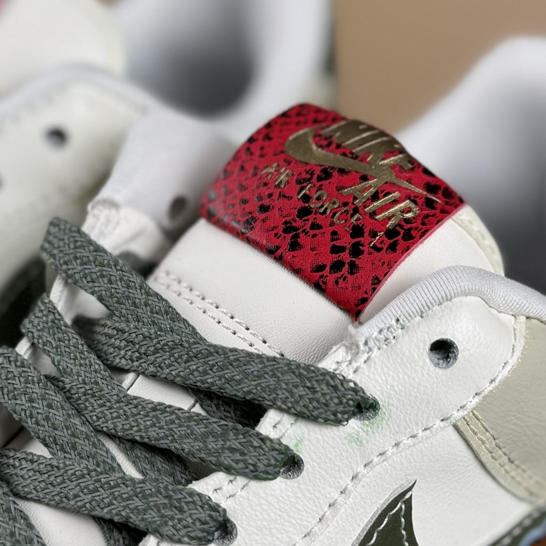 定制球鞋纯手工绘画Nike Air Force 1 空军一号 手绘 涂鸦 拉布布 潮流 耐磨 低帮 板鞋 FV5979-130