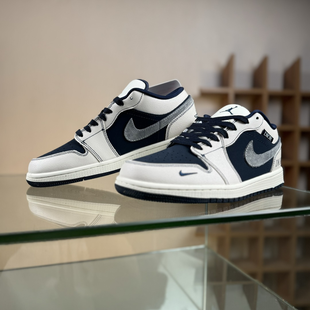 Air Jordan 1 Retro Low x DIOR 白蓝小勾 QR2025-001