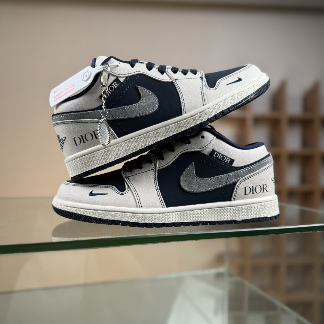 Air Jordan 1 Retro Low x DIOR 白蓝小勾 QR2025-001