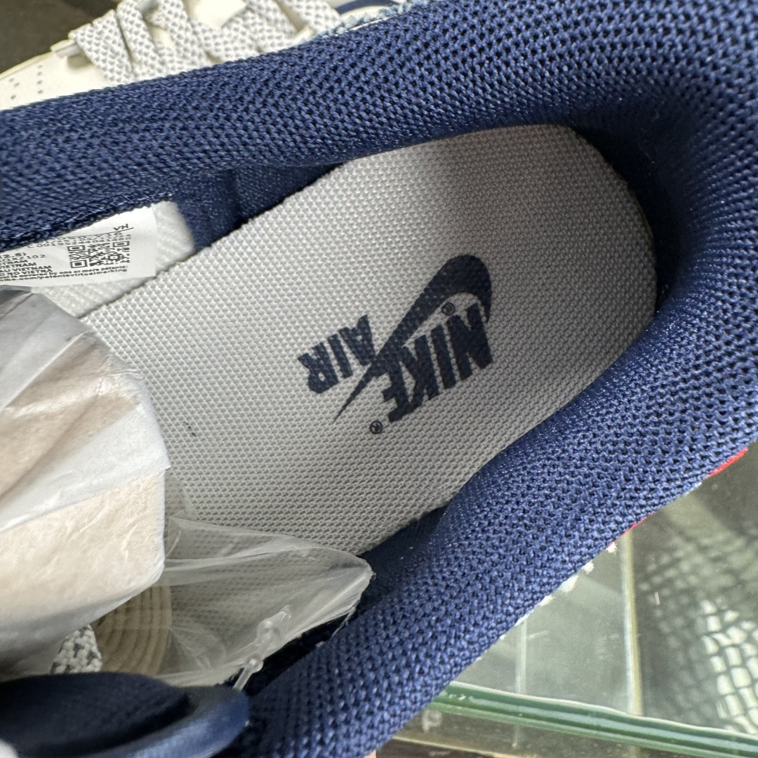 Travis Scott x Nike Air Jordan 1 Low x Louis Vuitton Air Jordan 1 Low 反转白蓝小勾满天星倒钩纯原版本 CX5050-Y16