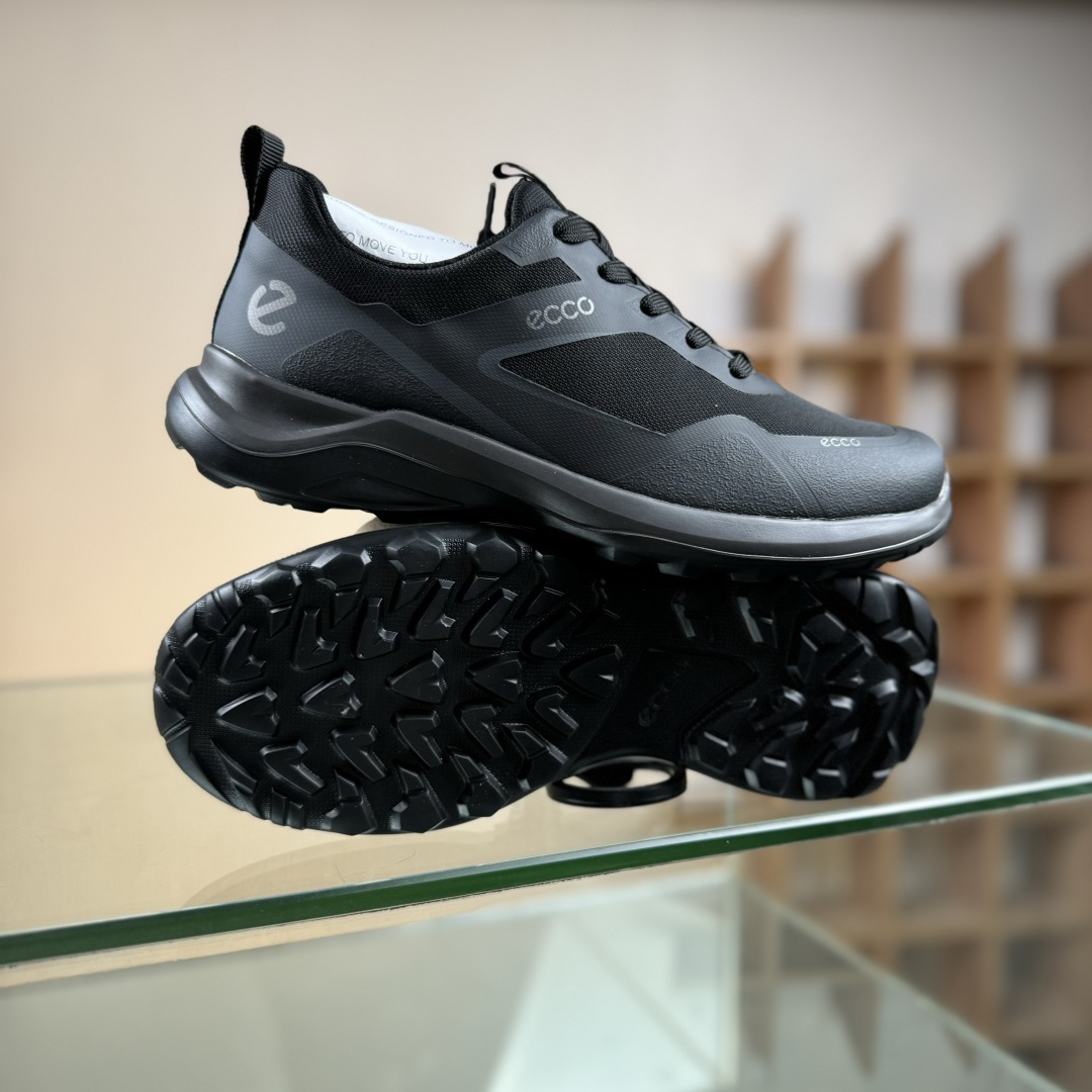 Ecco 爱步驱动系列户外防水透气防滑复古时尚拼接徒步运动鞋 8825940