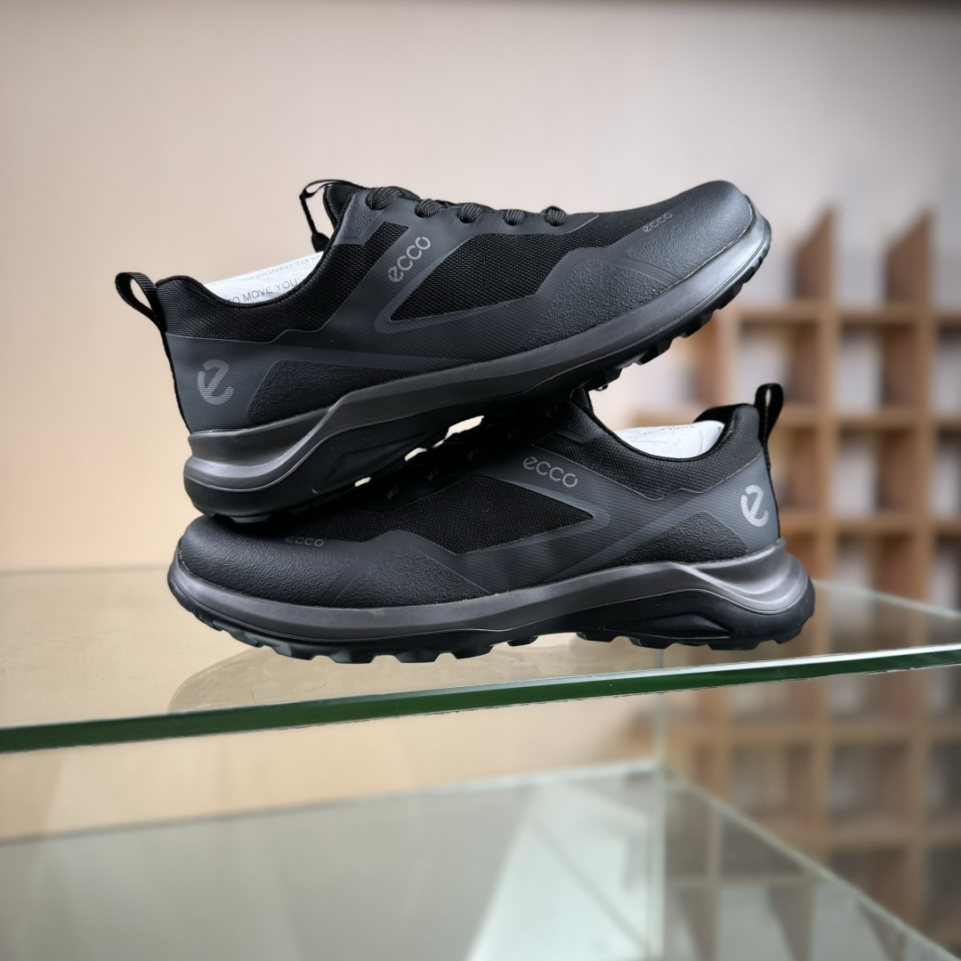 Ecco 爱步驱动系列户外防水透气防滑复古时尚拼接徒步运动鞋 8825940