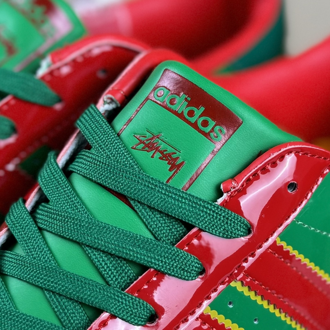 Adidas Originals Superstar 联名款 经典贝壳头 DS0027