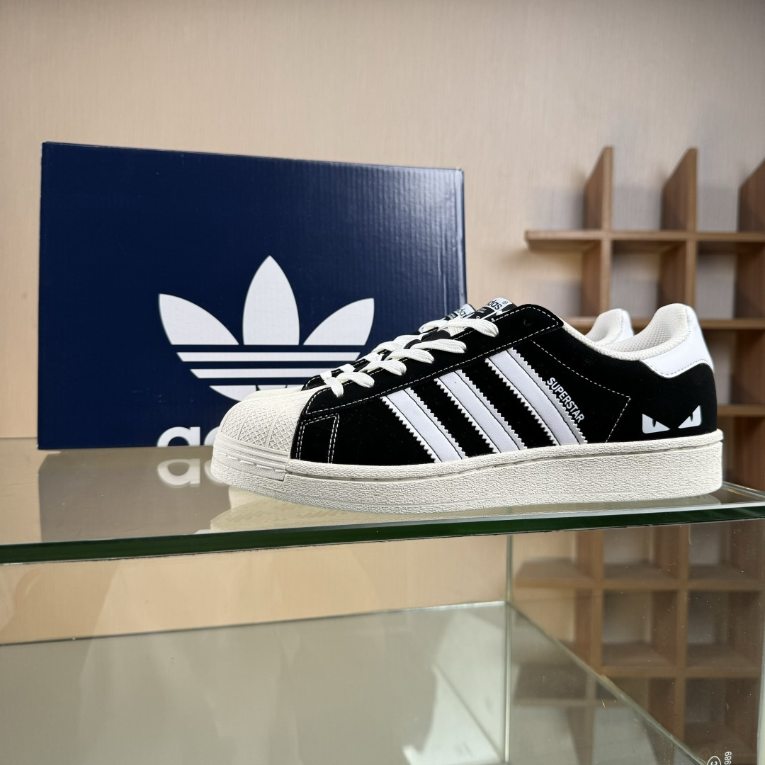 Adidas Originals Superstar 联名款 经典贝壳头 DS0026