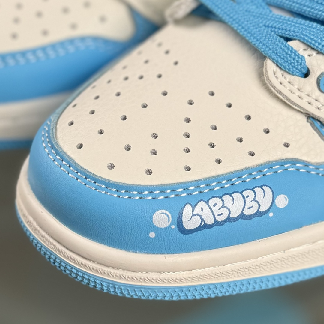Travis Scott x Nike Air Jordan 1 Low x LABUBU Air Jordan 1 Low 反转蓝白倒钩 JW1188-165