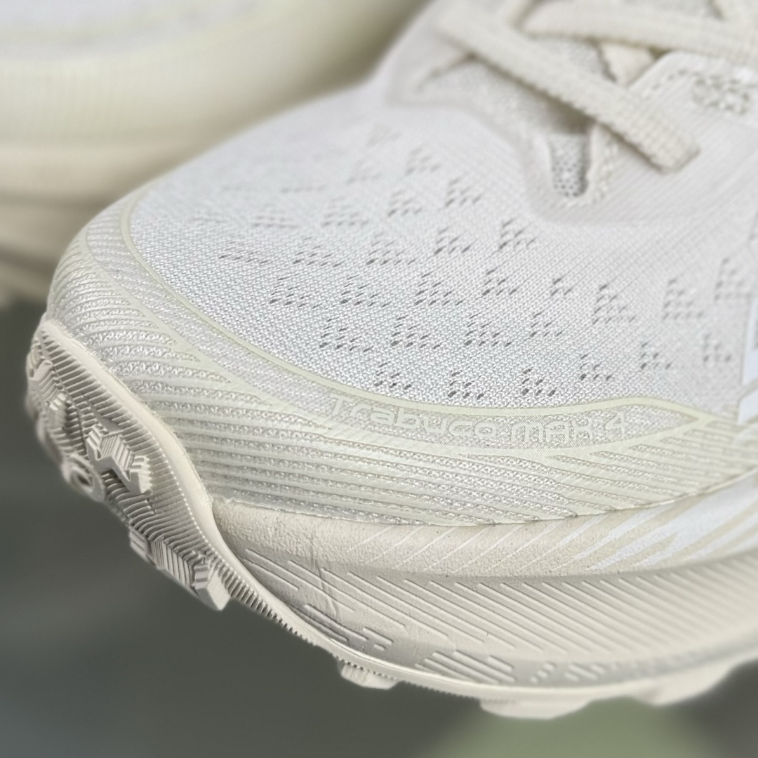Asics Trabuco Max 4 亚瑟士运动休闲透气专业跑鞋 1011B976-100