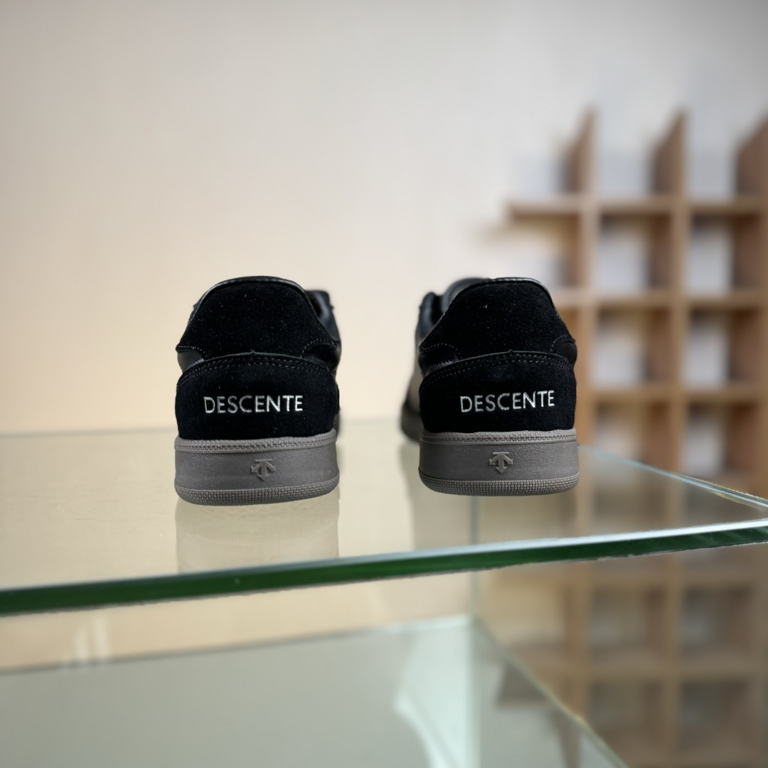 DESCENTE Chron 迪桑特复古拼接 舒适百搭 耐磨低帮生活休闲鞋