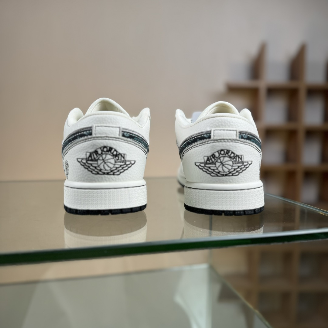 Air Jordan 1 Retro Low 十字架 白灰小勾 QR2025-004