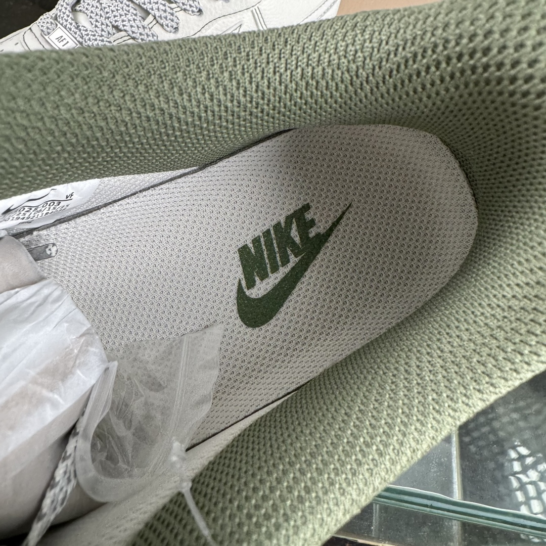 Nike Air Force 1'07 Low 巴宝莉联名 米军绿电绣 空军一号低帮休闲板鞋 JP8028-003
