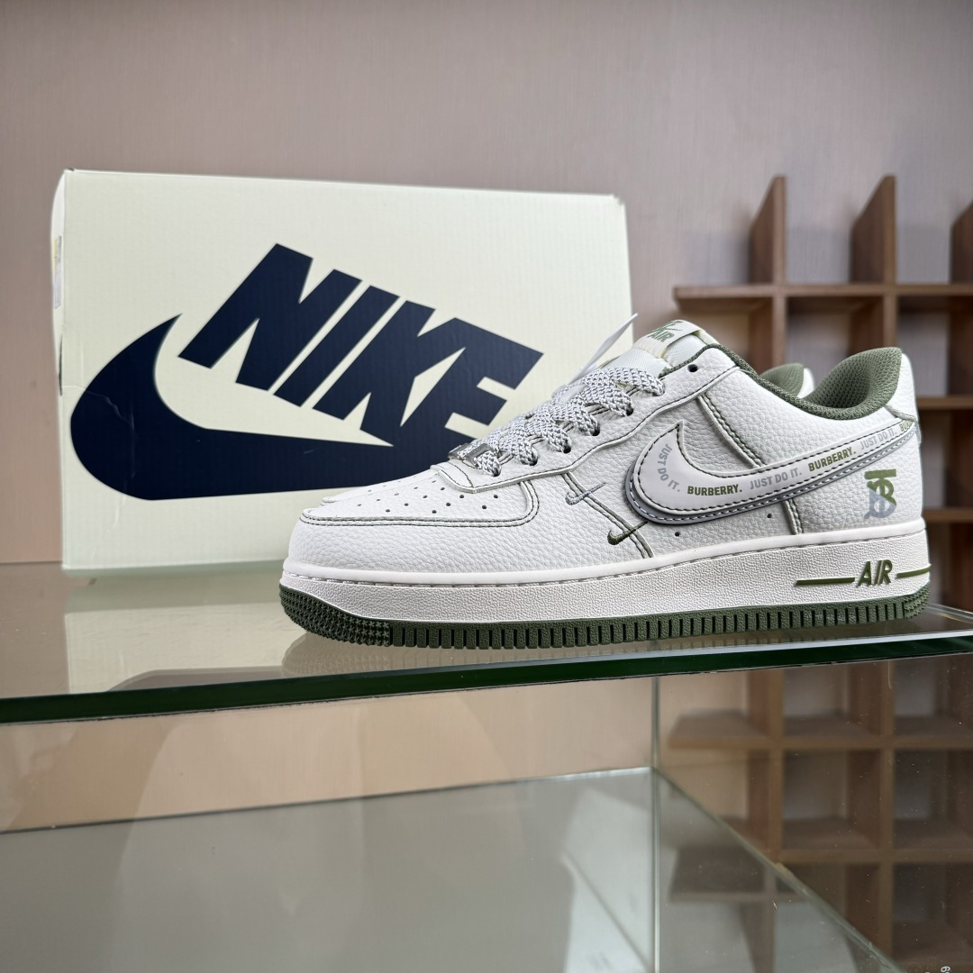Nike Air Force 1'07 Low 巴宝莉联名 米军绿电绣 空军一号低帮休闲板鞋 JP8028-003
