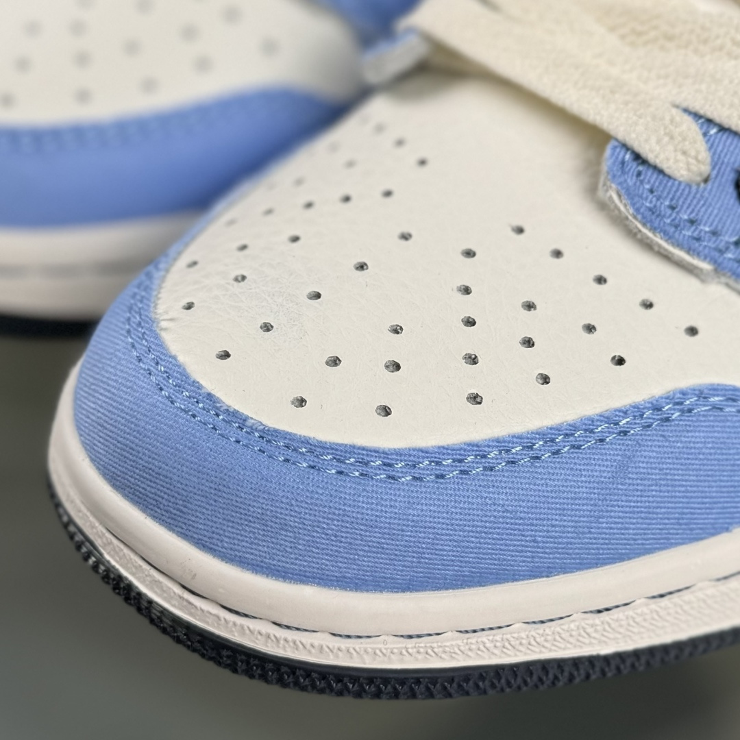 Travis Scott x Nike Air Jordan 1 Low x Louis Vuitton Air Jordan 1 Low 反转蓝白黑倒钩 JW1188-146