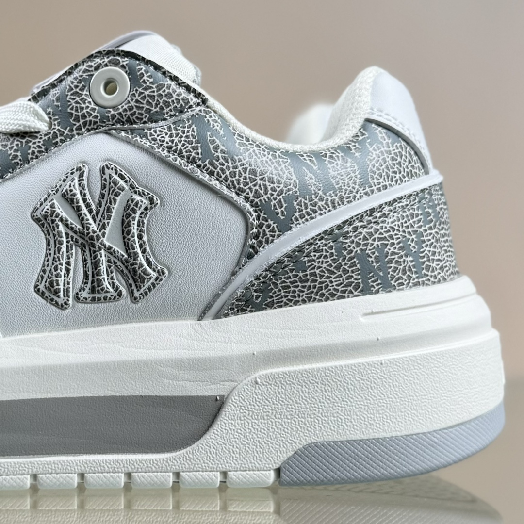 NY MLB Chunky Liner Pocket Monogram 纽约洋基队 增高厚底休闲跑鞋 3ASXP025N