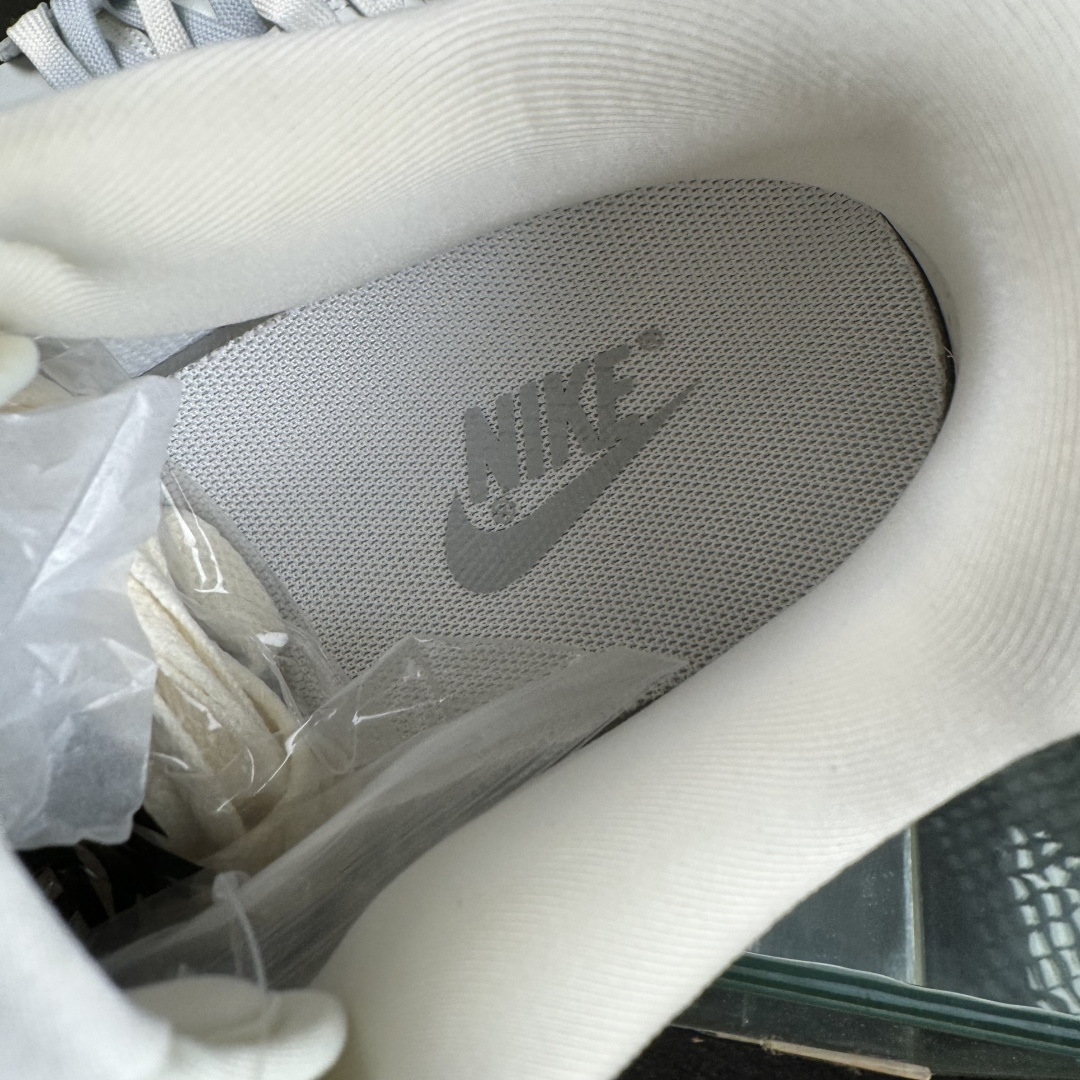 Nike SB Dunk Low LV联名 米灰双勾水晶底 周年高端定制 低帮休闲板鞋 XX3168-190