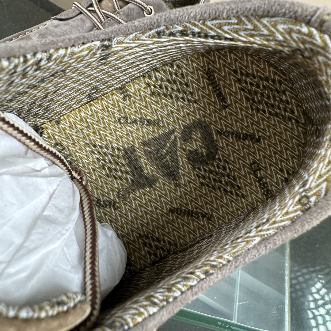 CAT/卡特 硬汉推土机品牌 20287 Tramp Hike Low 户外休闲低帮男鞋