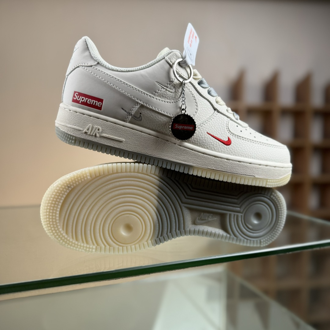 Nike Air Force 1'07 Low Supreme联名 米灰水晶底 空军一号低帮休闲板鞋 XX3168-178