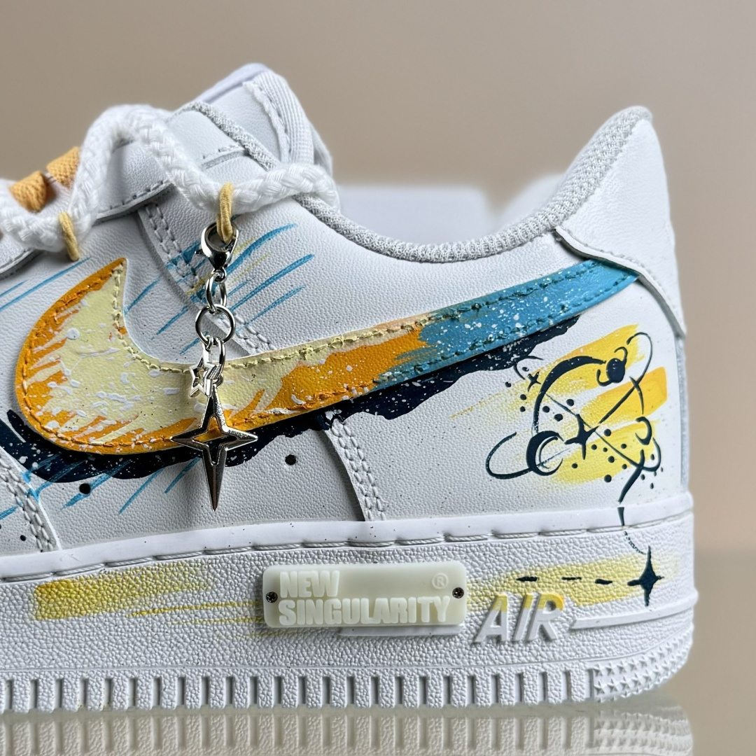 Nike Air Force 1'07 Low ”Leo” 手绘涂鸦十二星座系列 狮子座 空军一号低帮休闲板鞋 星座723-822