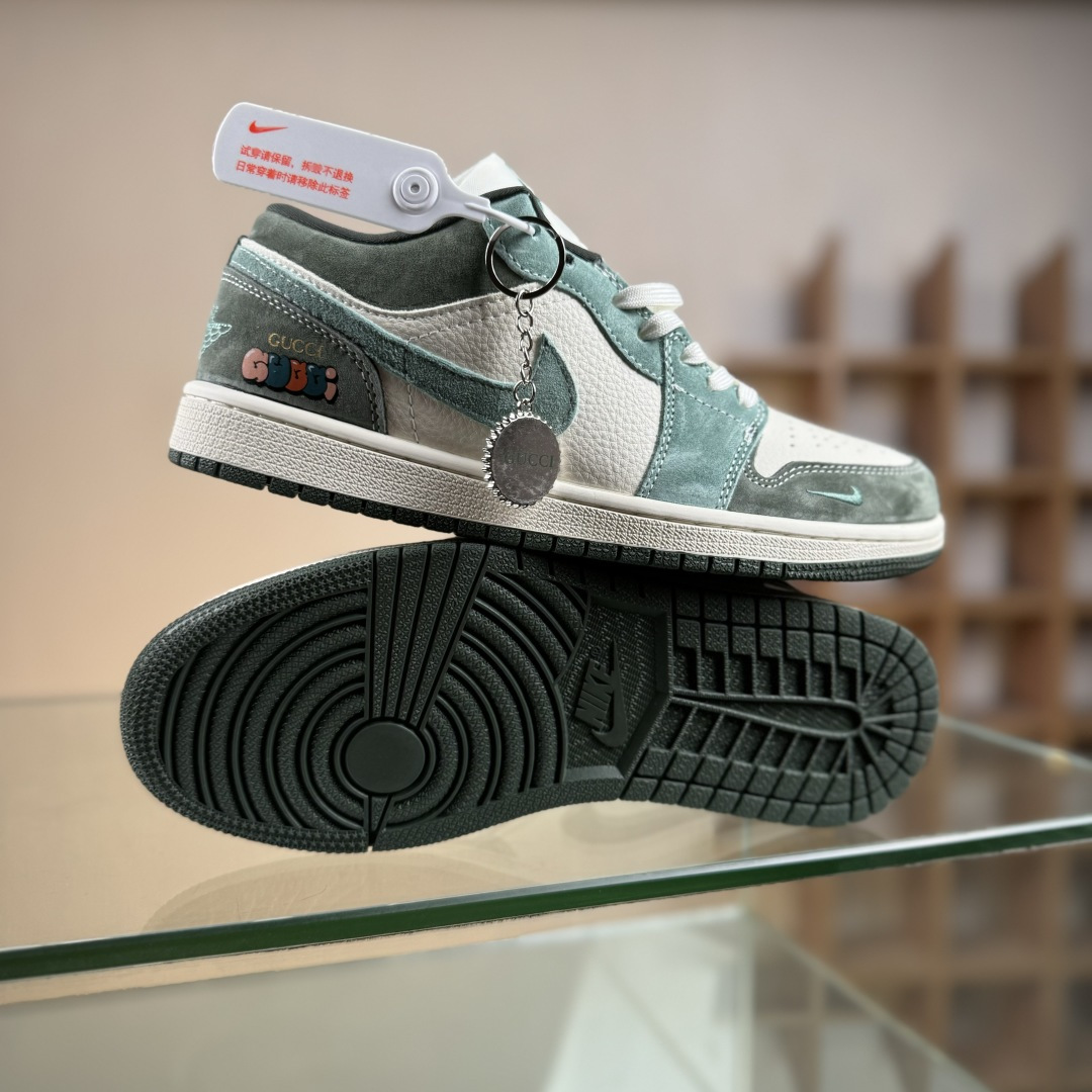 Nike Air Jordan 1 Low AJ1乔1低帮休闲板鞋 QG2025-001