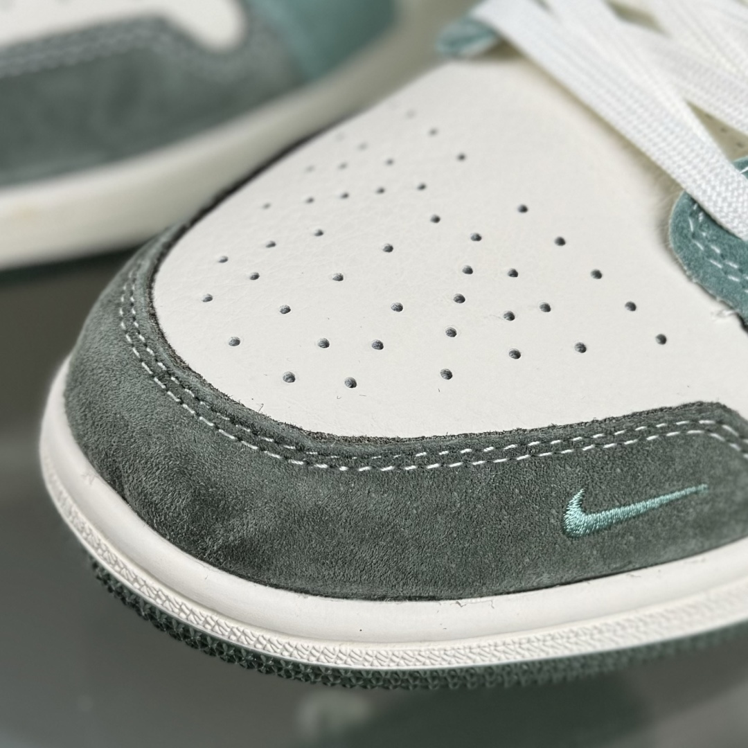 Nike Air Jordan 1 Low AJ1乔1低帮休闲板鞋 QG2025-001