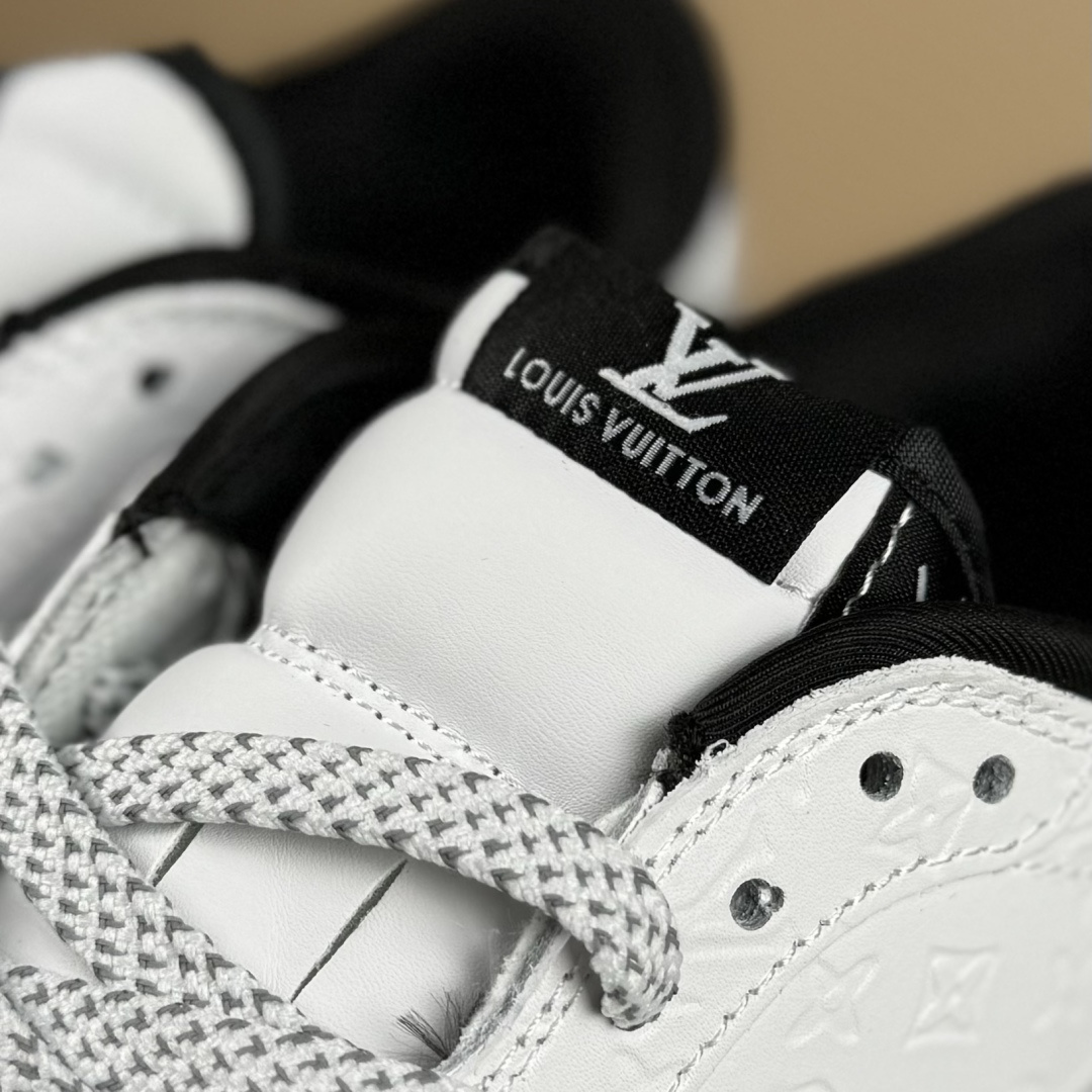 Nike Air Jordan 1 x Travis Scott AJ1倒勾 乔一倒钩 ‘DIY’定制 耐克 低帮文化篮球鞋 XS2025-077